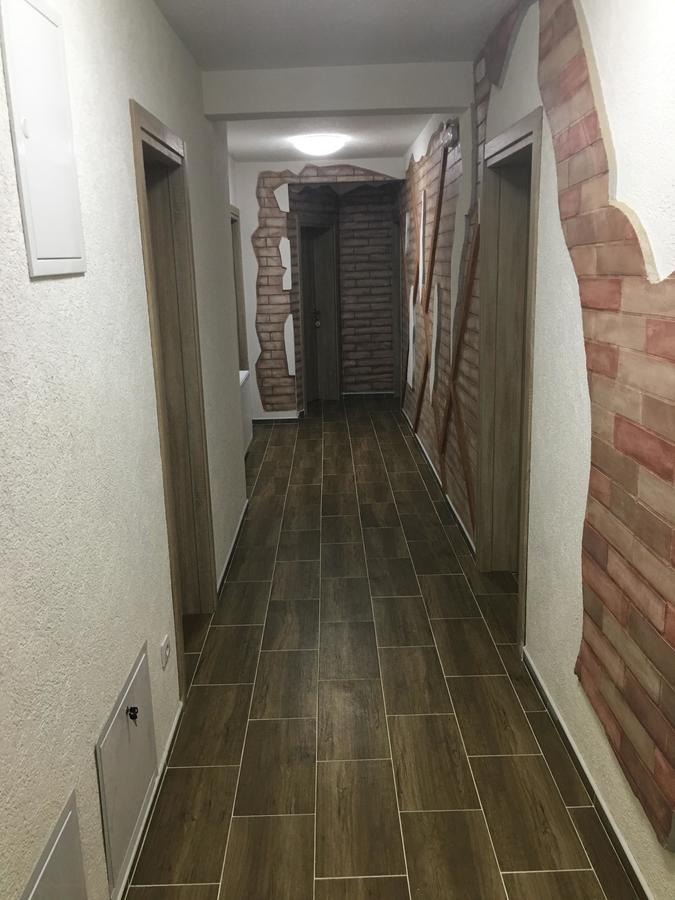 Bed And Breakfast Divanhana ノヴィ・パザル エクステリア 写真